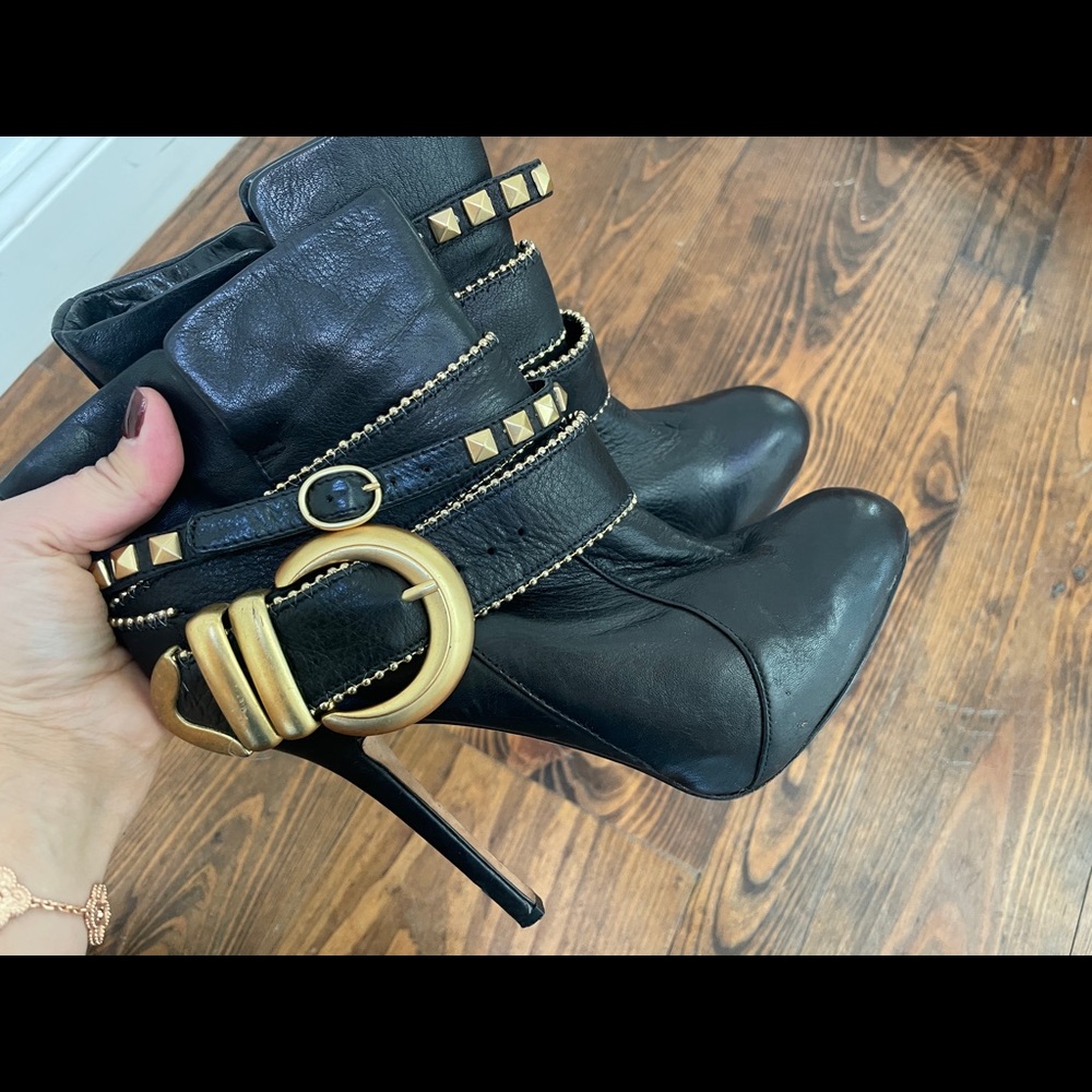 Vince Camuto